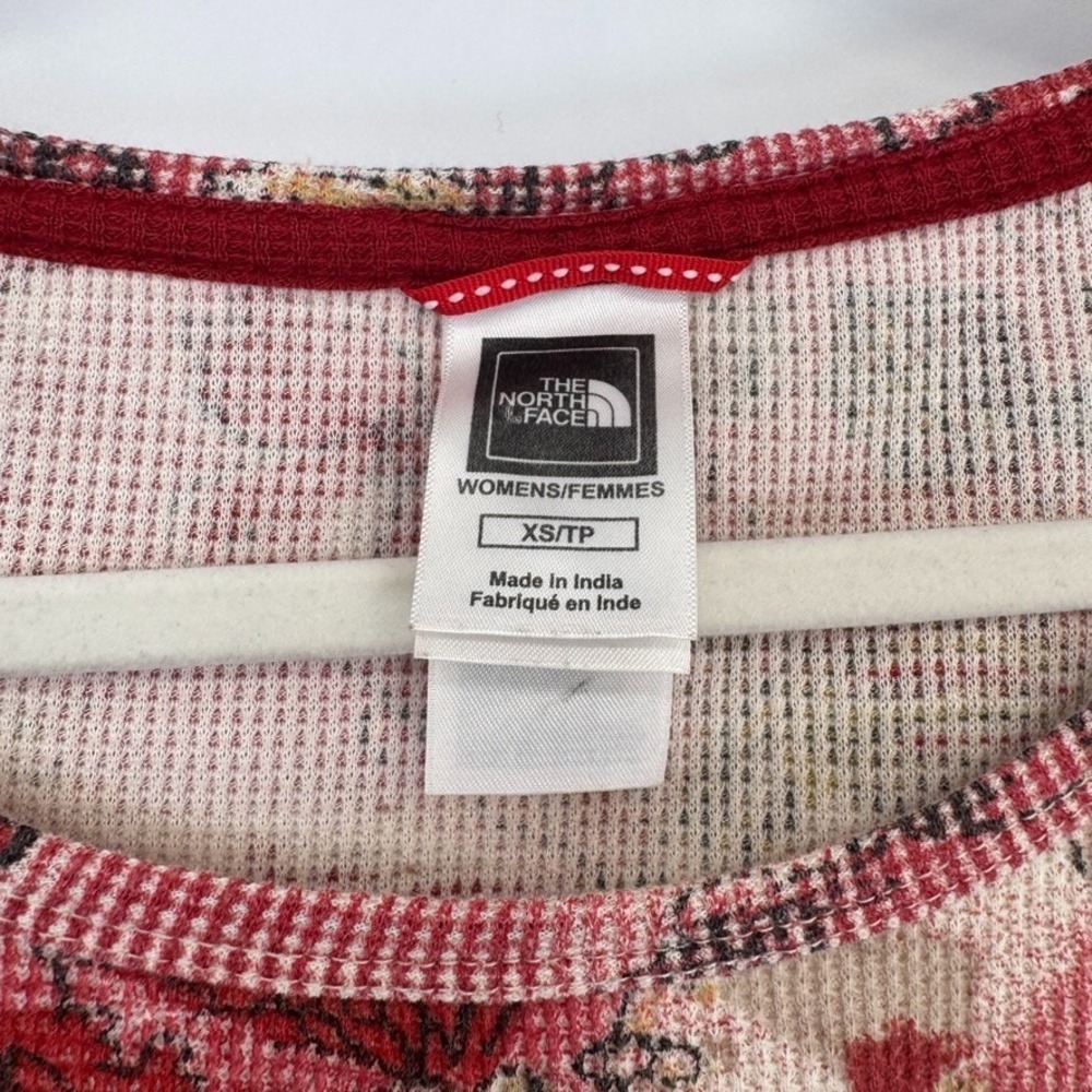 The North Face Thermal Top Womens XS Red Floral Cotton Blend Hiking Camping - Picture 4 of 13